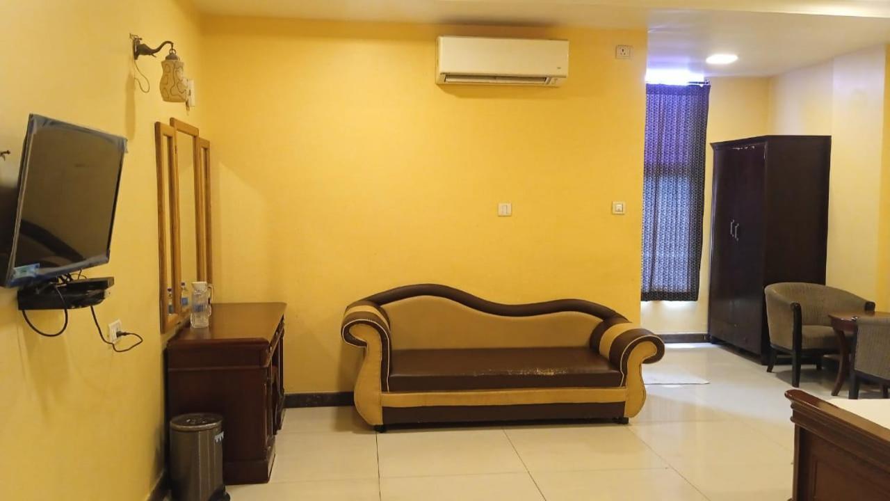 Sriannamalaiyar Residency Hotell Vellore Eksteriør bilde