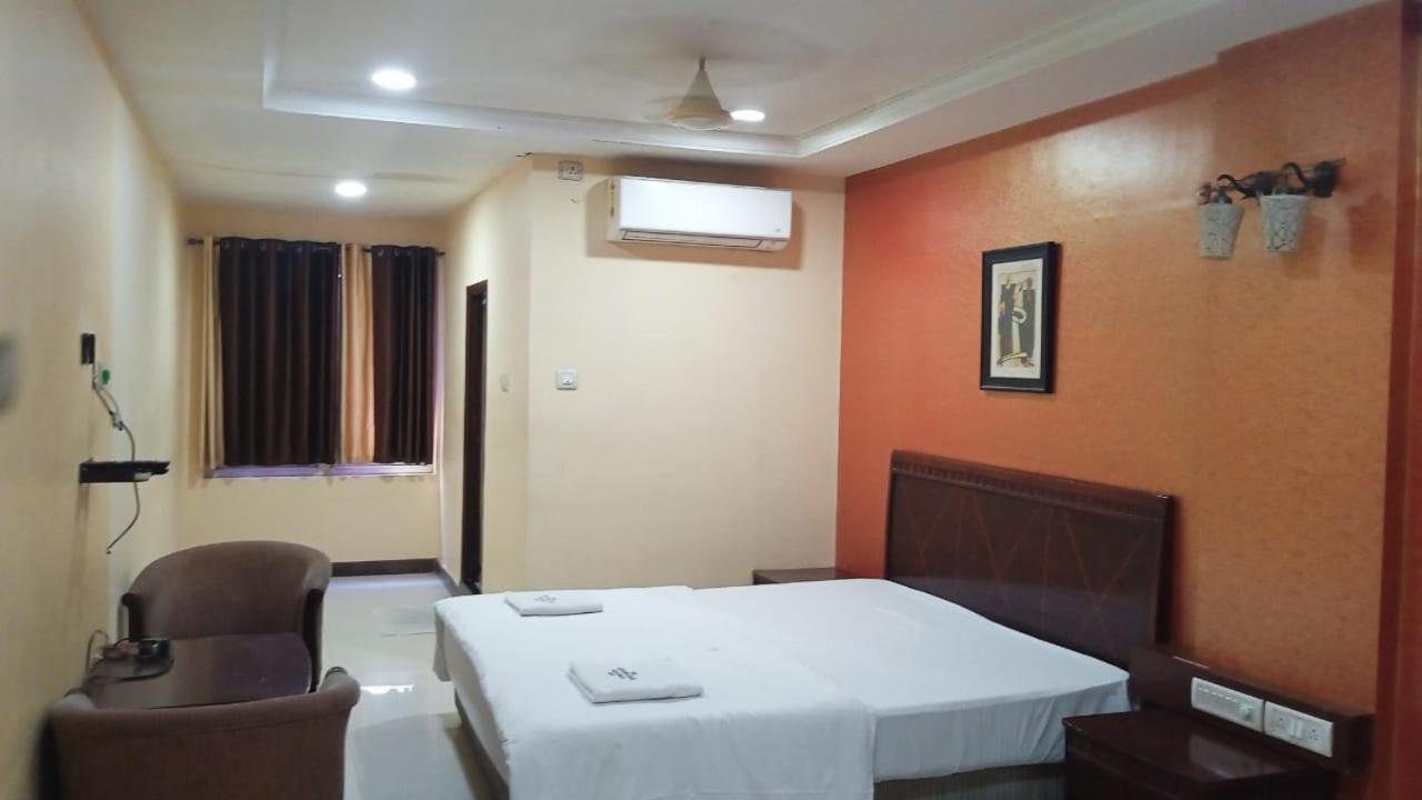 Sriannamalaiyar Residency Hotell Vellore Eksteriør bilde