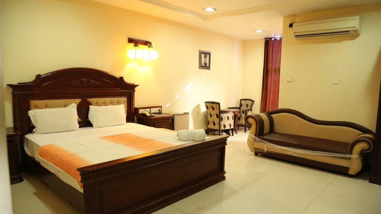 Sriannamalaiyar Residency Hotell Vellore Eksteriør bilde